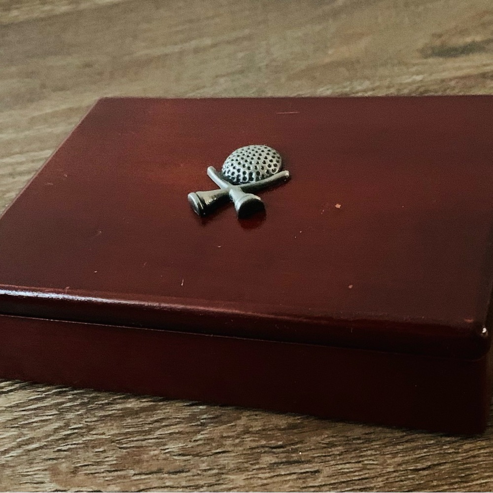 Wood playing cards box